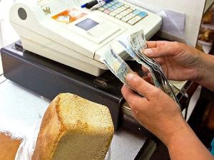 Урожай сдержит цены. Продуктовая инфляция набрала 5,8 процента