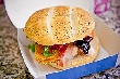 Новый глава McDonald 's сфокусировался на экономии и курином меню Новый глава McDonald 's сфокусировался на экономии и курином меню