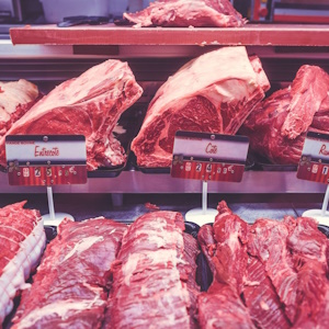 Цены на мясо во Франции взлетели за год на 20%