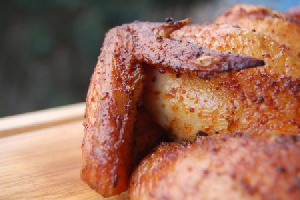 Доцент РЭУ им. Плеханова не ожидает снижения цен на мясо птицы Доцент РЭУ им. Плеханова не ожидает снижения цен на мясо птицы
