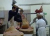 Камышинскому предпринимателю запретили рубку мяса в многоквартирном доме