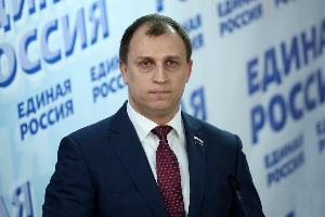 Единоросс Сергей Вострецов предложил бесплатно раздавать россиянам продукты за сутки до истечения срока годности
