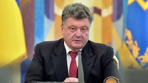 Порошенко подписал закон об обязательной регистрации всех сельскохозяйственных животных Порошенко подписал закон об обязательной регистрации всех сельскохозяйственных животных
