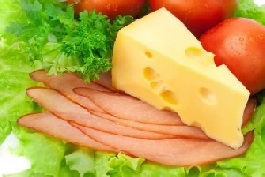 Россия к концу года начнет получать сыр и мясо из Израиля