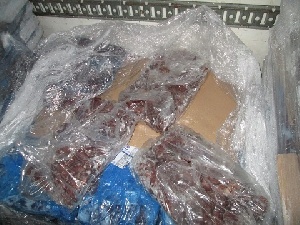 В Крым не пустили непроверенную куриную печень