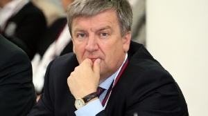 Глава Карелии Александр Худилайнен считает, что ограничение на ввоз продуктов не повлияет на цены