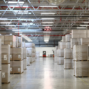 «Дамате» запустила роботизированный склад для ультрасвежих продуктов