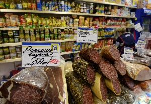 Депутат: надо корректировать закон о торговле в части наценки на товар