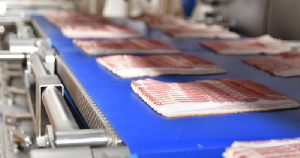 Как выйти в лидеры среди производителей бекона?