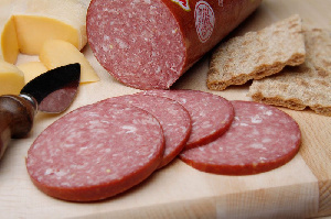 Продукция бренда «Мясной гурман» заслужила пять золотых медалей «Продэкспо–2021»