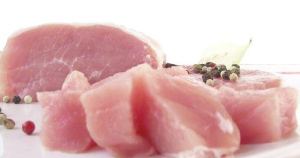 В некоторых регионах России свинина стала дешевле, чем мясо птицы 