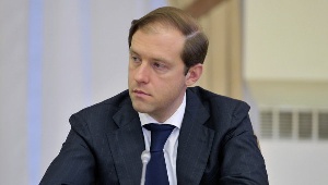 Россия отказывается от доллара в рассчетах с поставщиками продуктов