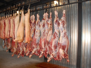 Фермерам Крыма могут временно разрешить забивать животных на своем подворье