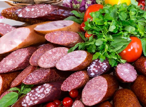 В Краматорске восстанавливают работу мясоперерабатывающего завода