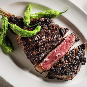 Американцев предупредили, что говядина в продуктовых магазинах станет ещё дороже