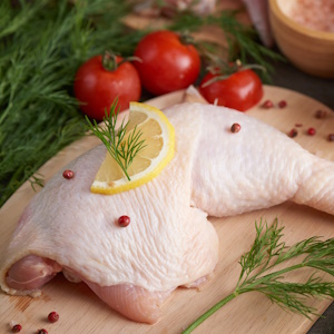 Юшин: цены на курятину в РФ на 24% ниже