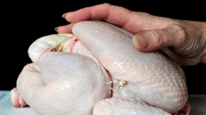 Курятина в супермаркетах Великобритании заражена смертельно опасными бактериями