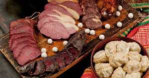 Предприниматели Северной Кореи заинтересовались бурятскими колбасами и «птичьим молоком»