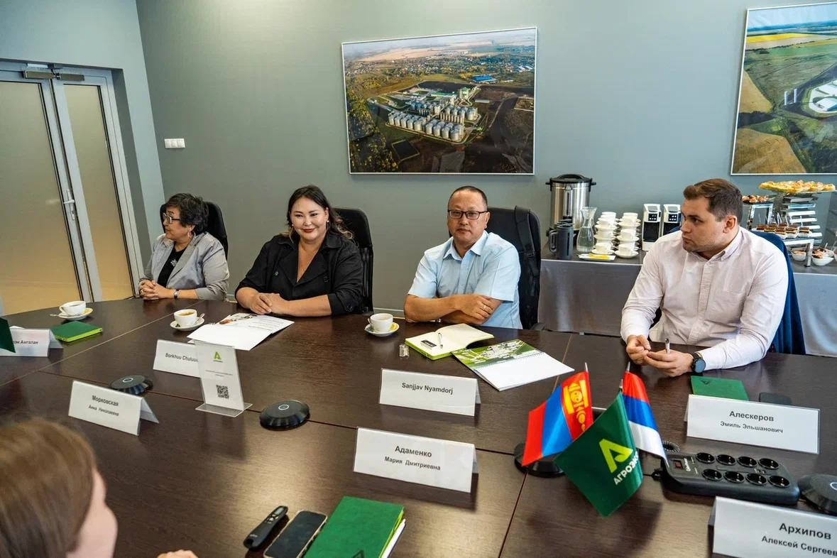 Прорубаем окно в Монголию Прорубаем окно в Монголию